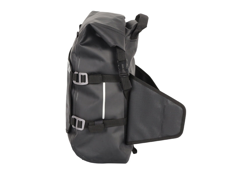 SW22 - Waterproof Tank Bag