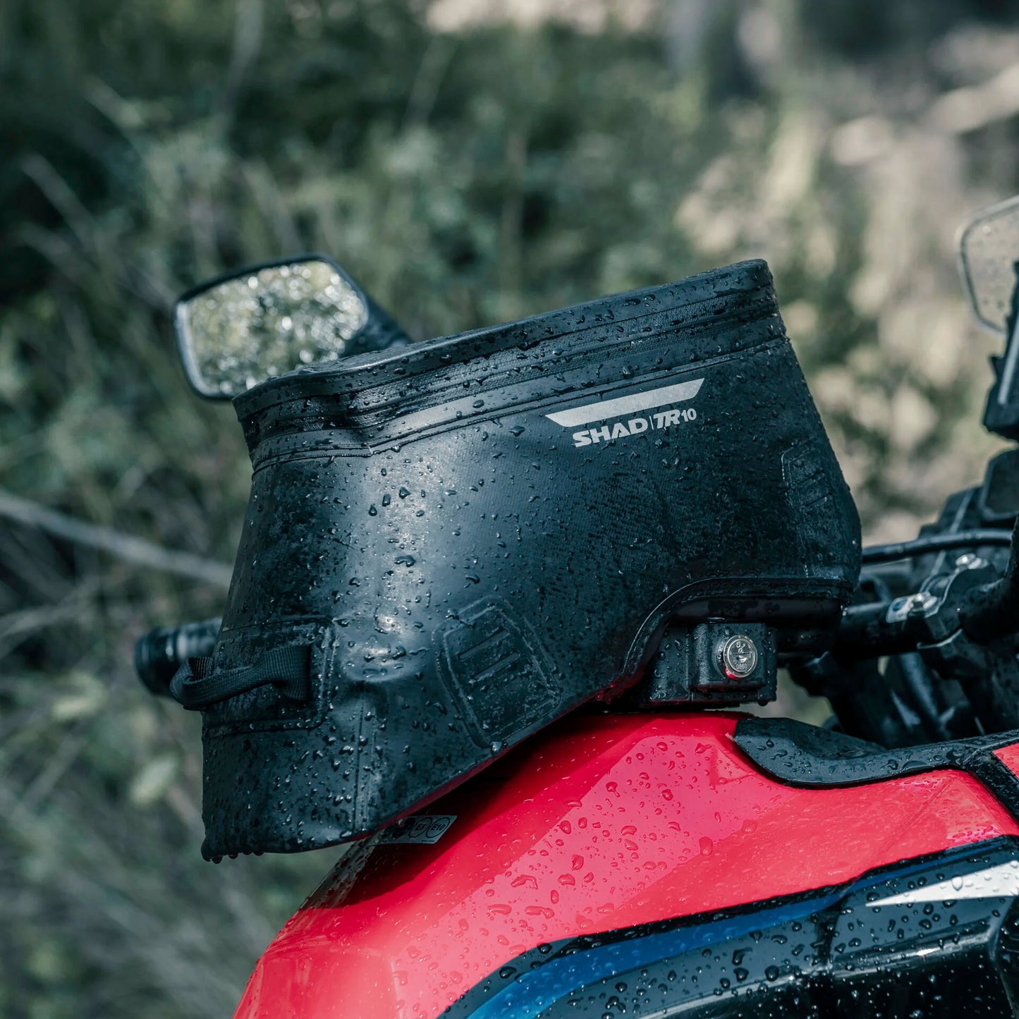 TR10CL - Waterproof Tank Bag